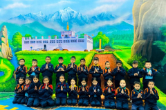 Grade-1-3D-Art-Museum-Visit-2082-2